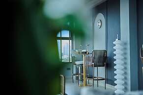 Belmond Hotel