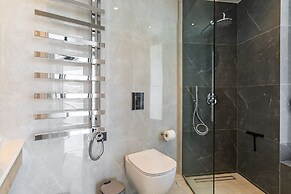 Bella Casa - Newly Built Designer Villa
