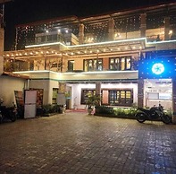 President Boutique Hotel