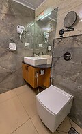 HOTEL COASTAL PALACE