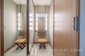 LUX  The Address Opera Downtown Suite