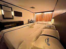 Seeds Hotel Premier Sri Petaling