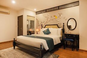 Hanoi Bliss Boutique Lo Ren
