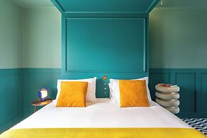 &Tales Hotel