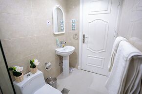 Orvana Thakher Hotel