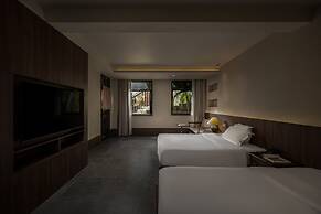Futon Designer Hotel (Liberation Monument&Nanbin Road Store)