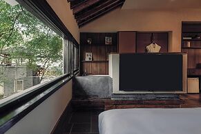 Futon Designer Hotel (Liberation Monument&Nanbin Road Store)