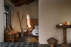 Futon Designer Hotel (Liberation Monument&Nanbin Road Store)