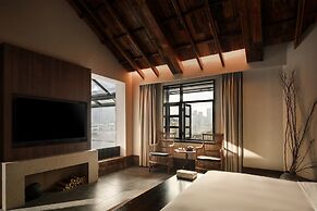 Futon Designer Hotel (Liberation Monument&Nanbin Road Store)