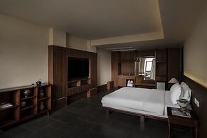 Futon Designer Hotel (Liberation Monument&Nanbin Road Store)