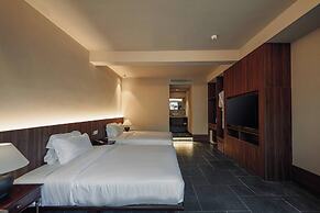 Futon Designer Hotel (Liberation Monument&Nanbin Road Store)