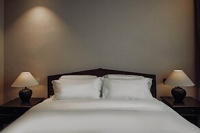 Futon Designer Hotel (Liberation Monument&Nanbin Road Store)