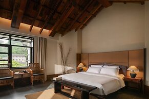 Futon Designer Hotel (Liberation Monument&Nanbin Road Store)