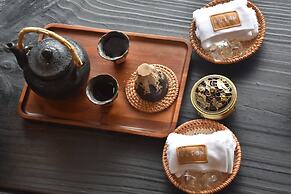 Futon Designer Hotel (Liberation Monument&Nanbin Road Store)