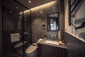 Futon Designer Hotel (Liberation Monument&Nanbin Road Store)