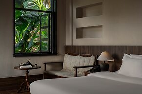 Futon Designer Hotel (Liberation Monument&Nanbin Road Store)