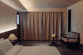Futon Designer Hotel (Liberation Monument&Nanbin Road Store)