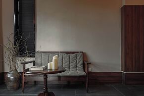 Futon Designer Hotel (Liberation Monument&Nanbin Road Store)