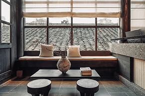 Futon Designer Hotel (Liberation Monument&Nanbin Road Store)