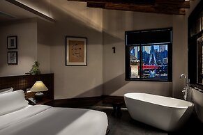 Futon Designer Hotel (Liberation Monument&Nanbin Road Store)