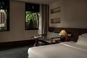 Futon Designer Hotel (Liberation Monument&Nanbin Road Store)