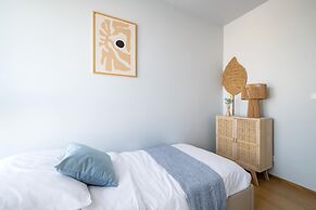 Elite Apartments Beachside Balcony
