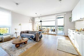 Elite Apartments Beachside Balcony