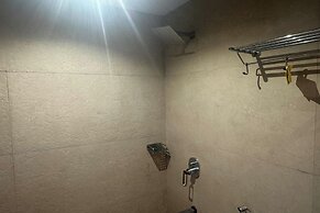 Hotel Royal Bkc