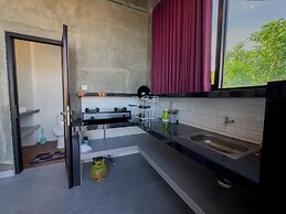 Sky Apartments And Suites