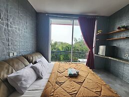 Sky Apartments And Suites