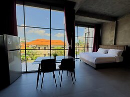 Sky Apartments And Suites