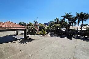 Grand Place Resort