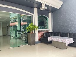 W-9 Hotel