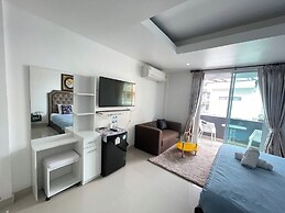 W-9 Hotel