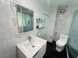 W-9 Hotel