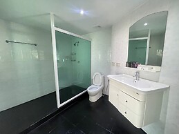 W-9 Hotel