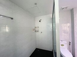 W-9 Hotel