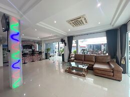 W-9 Hotel