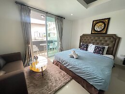 W-9 Hotel