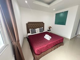 W-9 Hotel