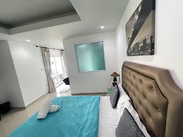 W-9 Hotel