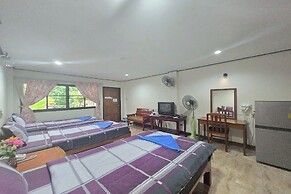 Phaiboon Hotel & Resort