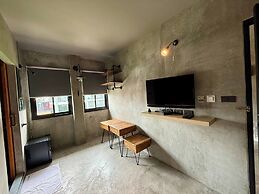 Sukhum Rajamangala-Phatthanakan Rooms