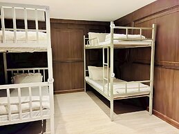 Sukhum Rajamangala-Phatthanakan Rooms