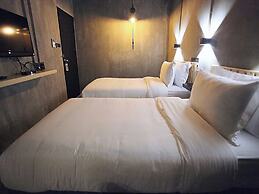 Sukhum Rajamangala-Phatthanakan Rooms