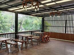 Sukhum Rajamangala-Phatthanakan Rooms