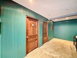 Sukhum Rajamangala-Phatthanakan Rooms
