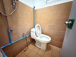 Happyland Guesthouse