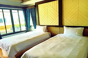 Resort Thalang