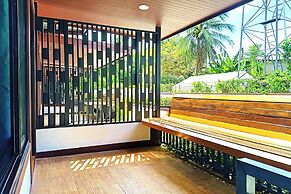 Resort Thalang
